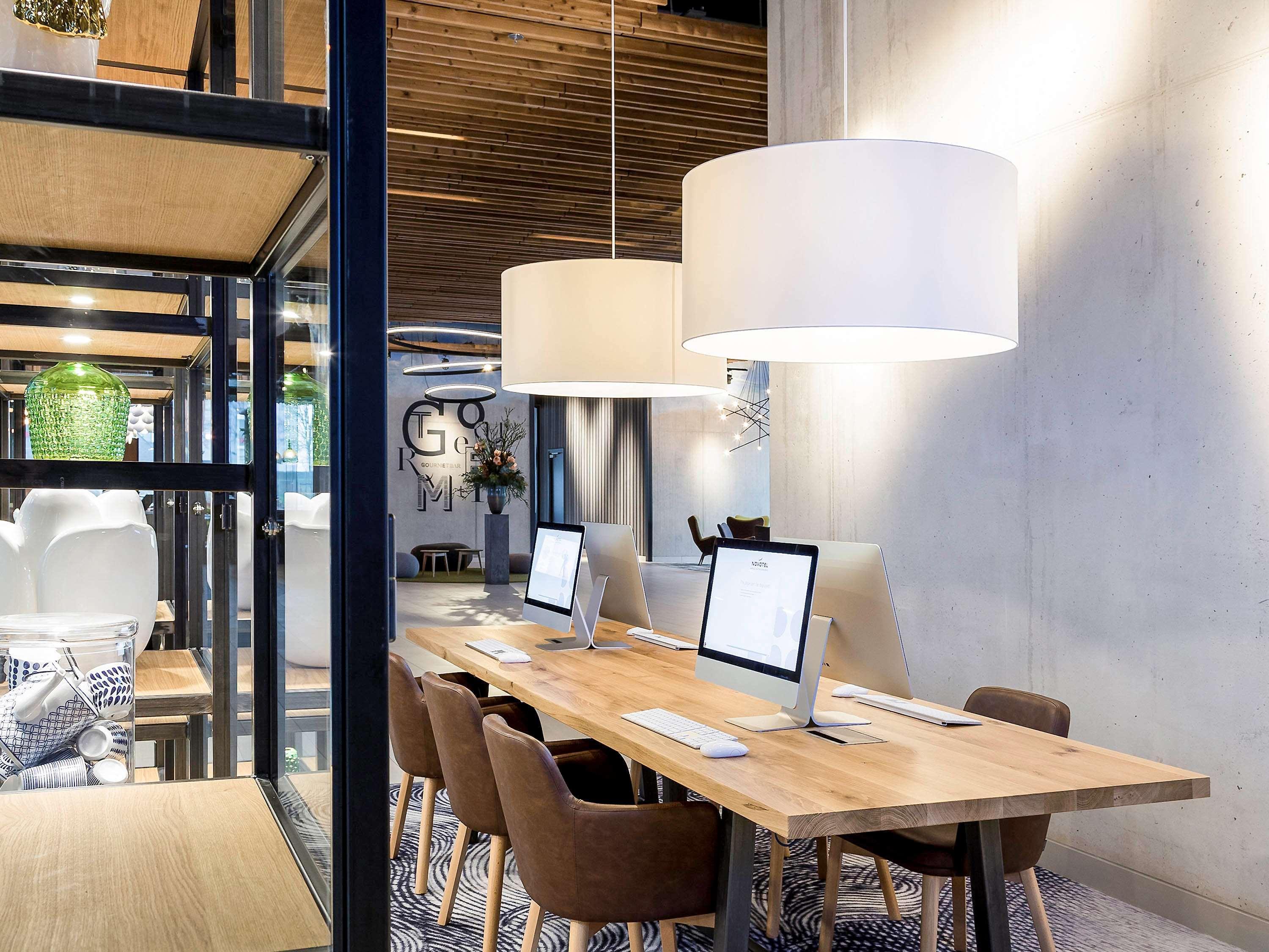 Novotel Amsterdam Schiphol Airport Hotel