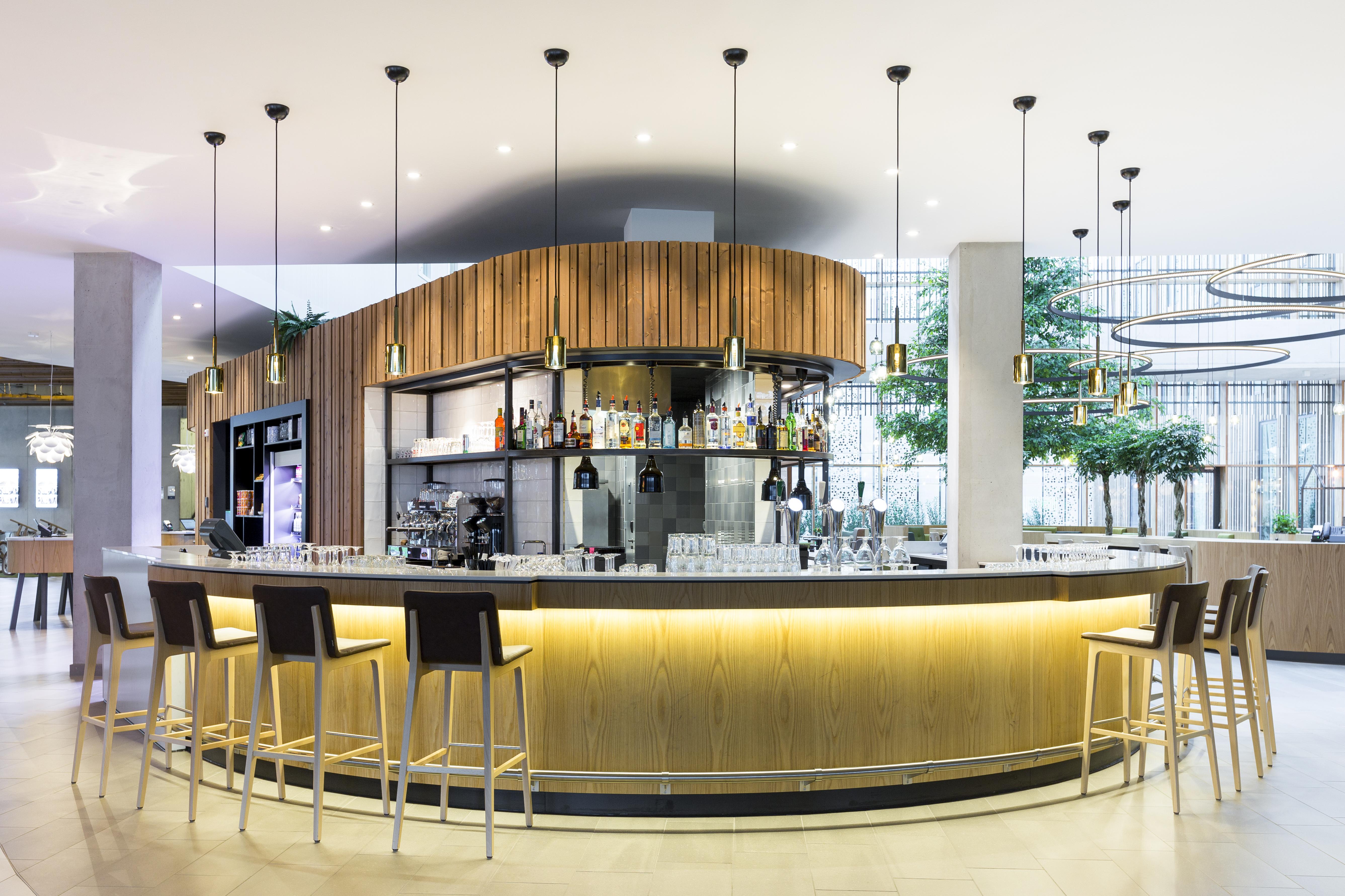 Novotel Amsterdam Schiphol Airport 4*